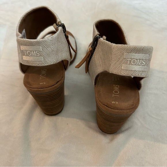 Toms Heels - Picture 4 of 6